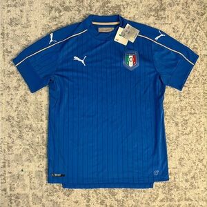Puma Italy National Soccer Team Jersey Size L. Brand New With Tag